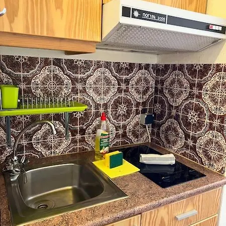 Casa Girassol Old Town Албуфейра